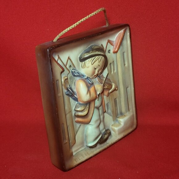 Vintage Wille Goebel Little Fiddler Wall Plaque Hanging Decor - Picture 10 of 11